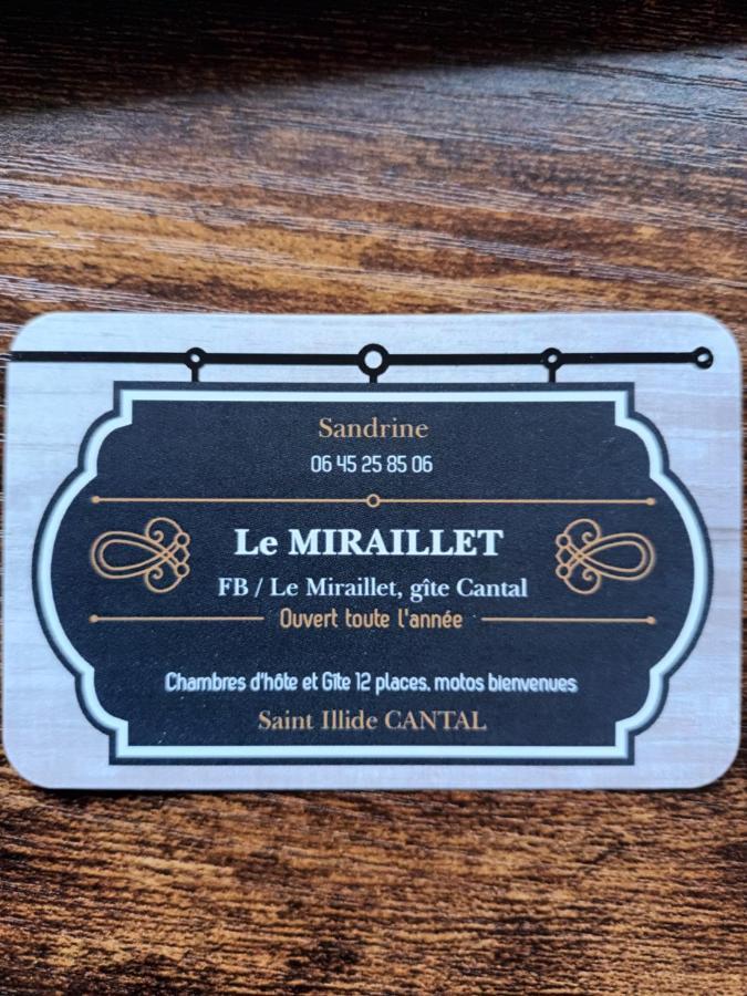 Le Miraillet, Gite Saint-Illide Exteriör bild